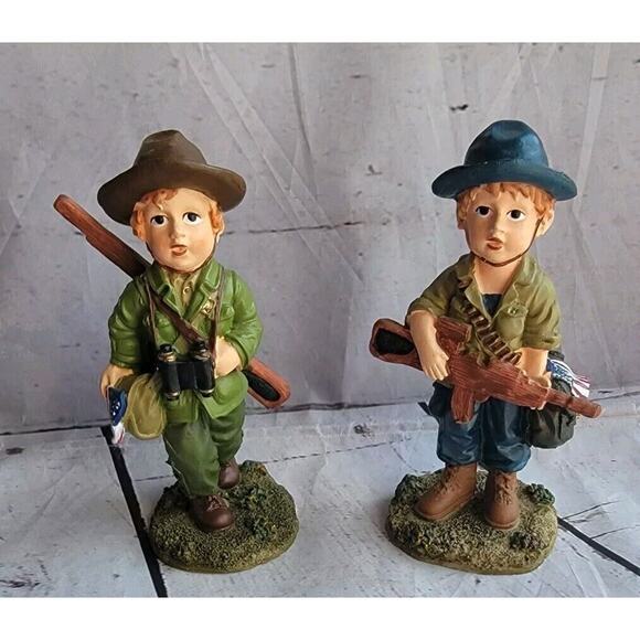 Soldier Boys Boy Scout Figures Set 2 Resin 5 inches Tall - Picture 1 of 8
